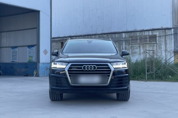 Used Audi Q7 2018 45 TFSI Technology Edition Exterior 6