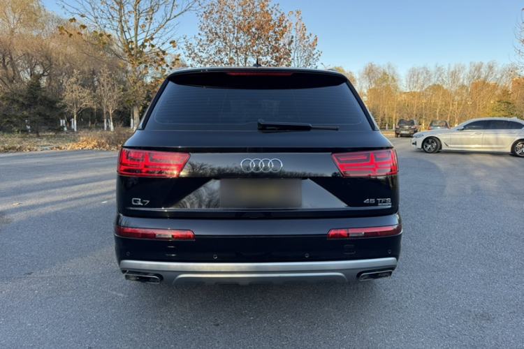 Used Audi Q7 2018 45 TFSI Technology Edition Exterior 6