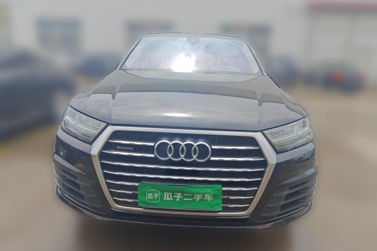 Used Audi Q7 2018 40 TFSI Comfort Model Front