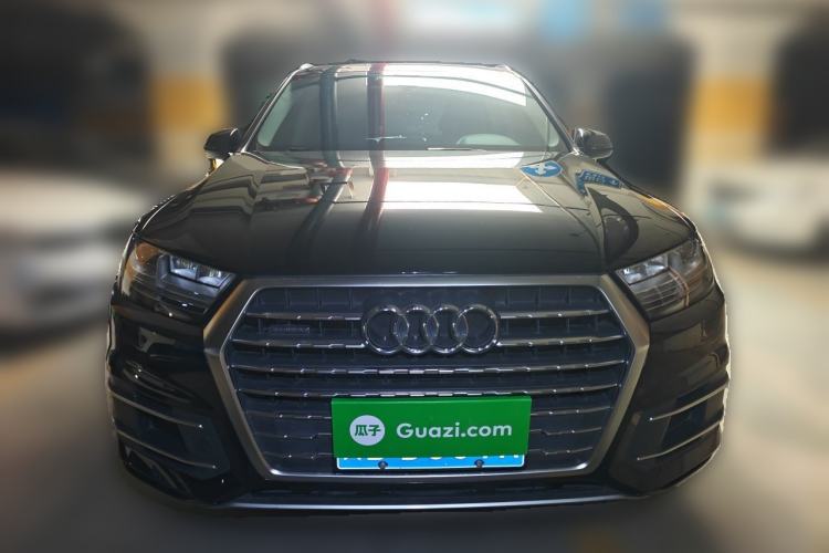 Used Audi Q7 2018 40 TFSI Comfort Model Front