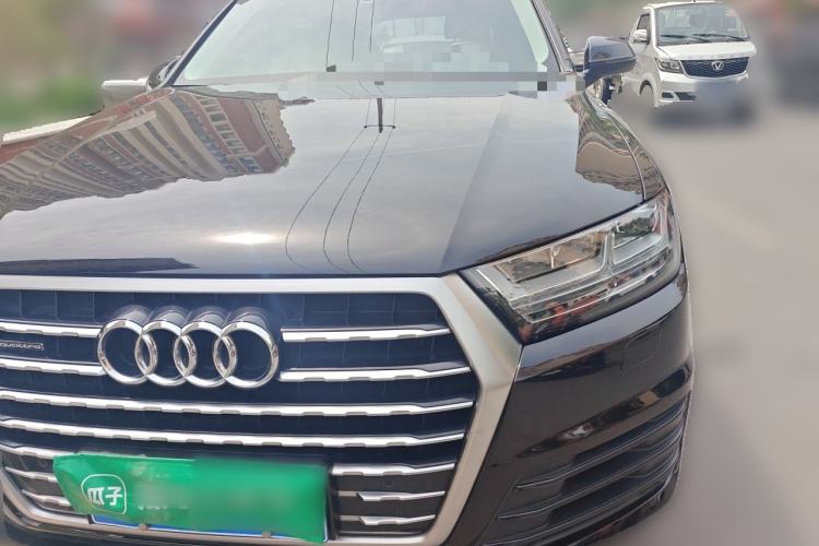 Used Audi Q7 2018 40 TFSI Comfort Model Front
