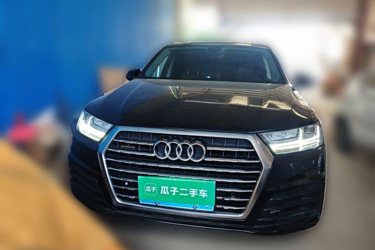 Used Audi Q7 2018 40 TFSI Comfort Model Front