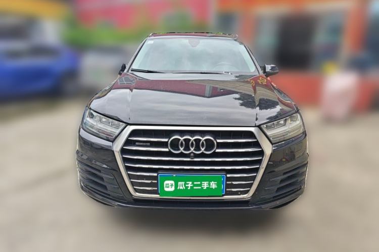Used Audi Q7 2018 40 TFSI Comfort Model Front