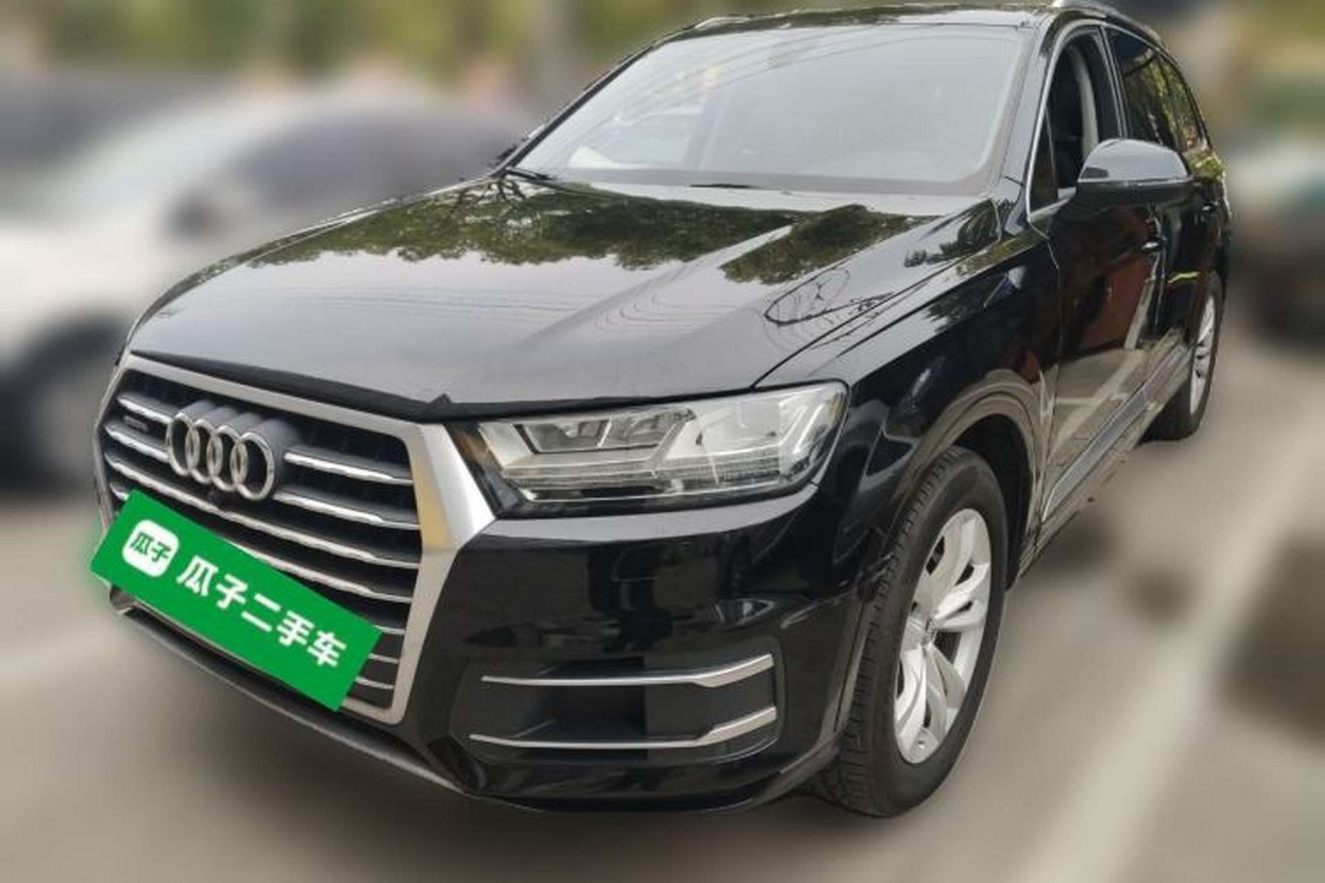 Used Audi Q7 2018 40 TFSI Comfort Model Front Left 45 Deg