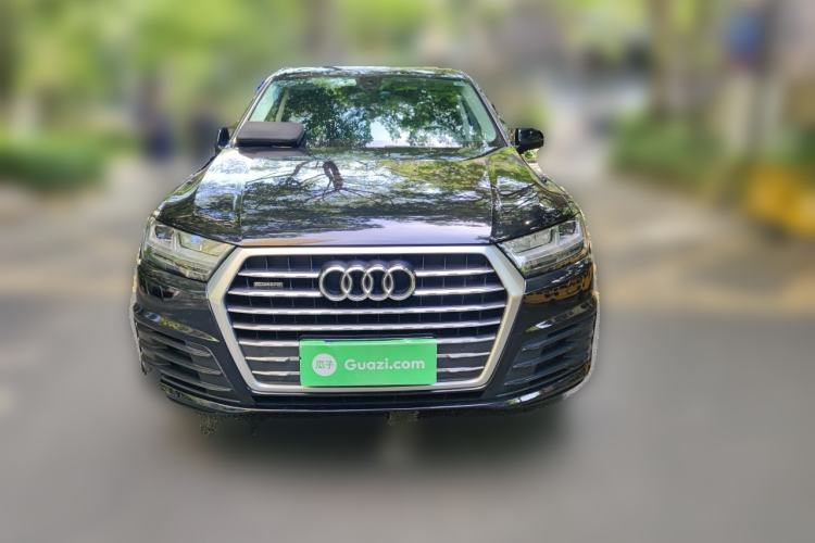 Used Audi Q7 2018 40 TFSI Comfort Model Front