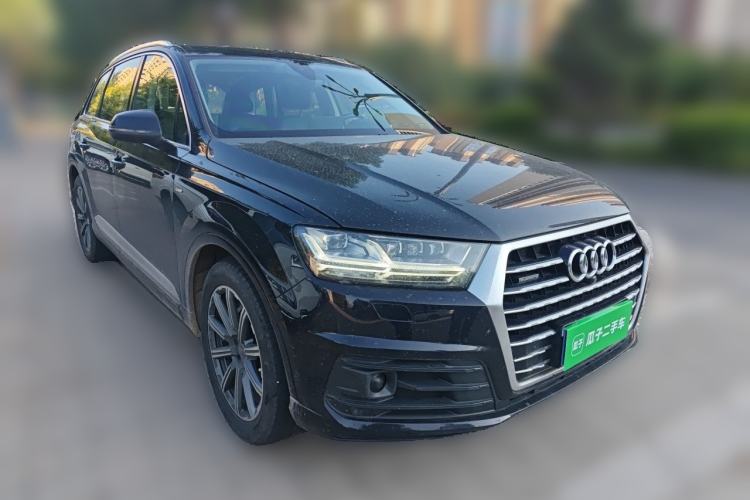 Used Audi Q7 2018 45 TFSI Prestige Edition Front Right 45 Deg