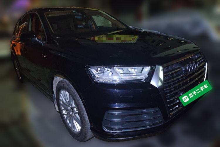 Used Audi Q7 2018 45 TFSI S line Sport Edition Front Right 45 Deg