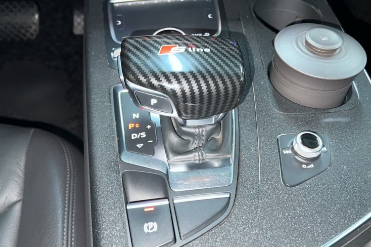 Used Audi Q7 2018 3.0T Prestige Middle East Version Gear Lever