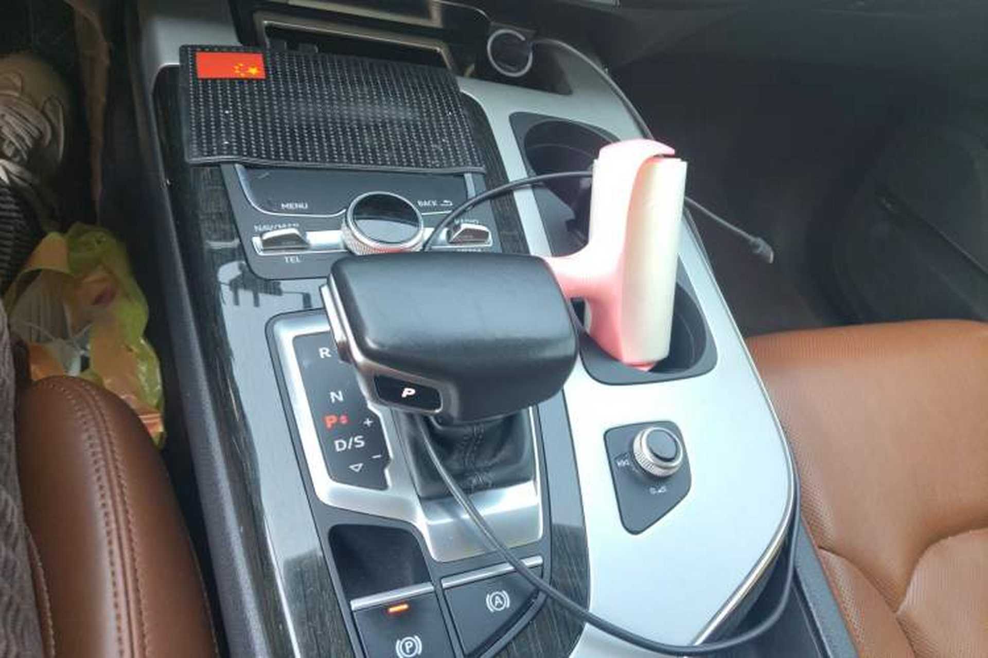 Used Audi Q7 2018 45 TFSI Prestige Edition Gear Lever