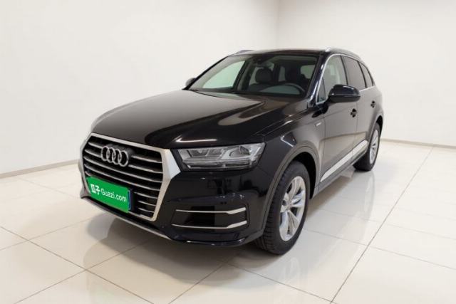 Ojetý Audi Q7 2018 45 TFSI Technology Edition