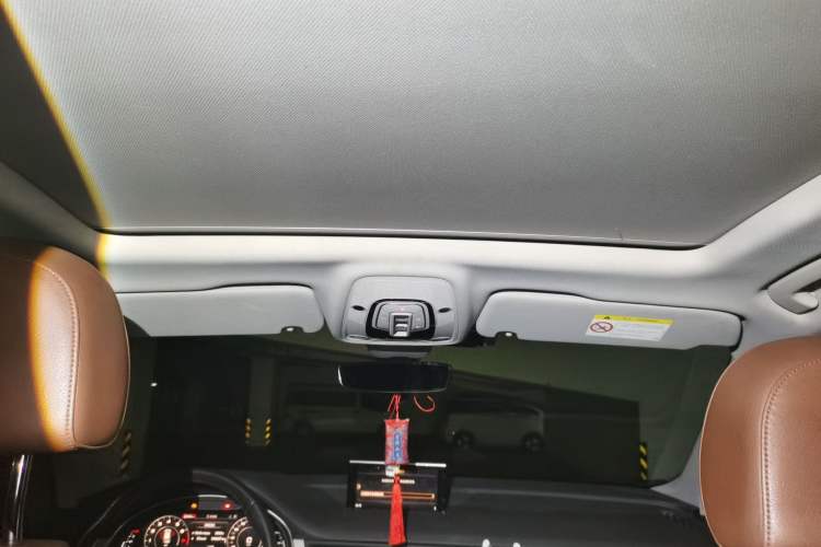 Used Audi Q7 2018 45 TFSI Technology Edition Headliner