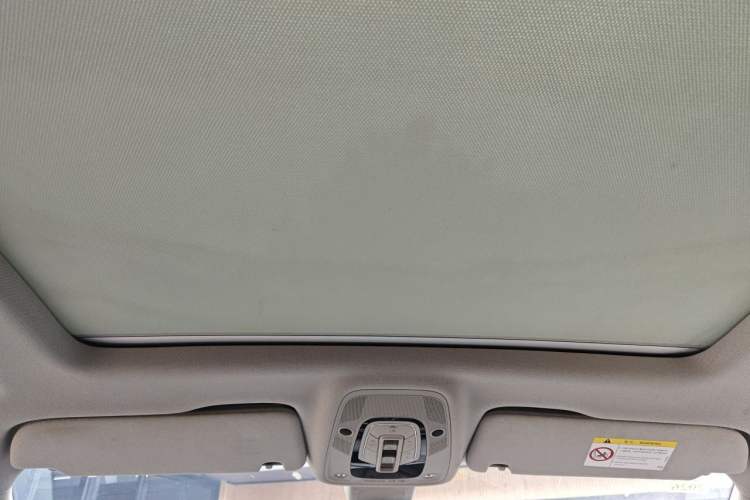Used Audi Q7 2018 40 TFSI Comfort Model Headliner