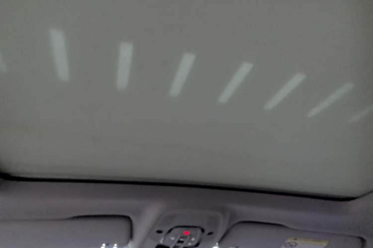 Used Audi Q7 2018 40 TFSI Comfort Model Headliner