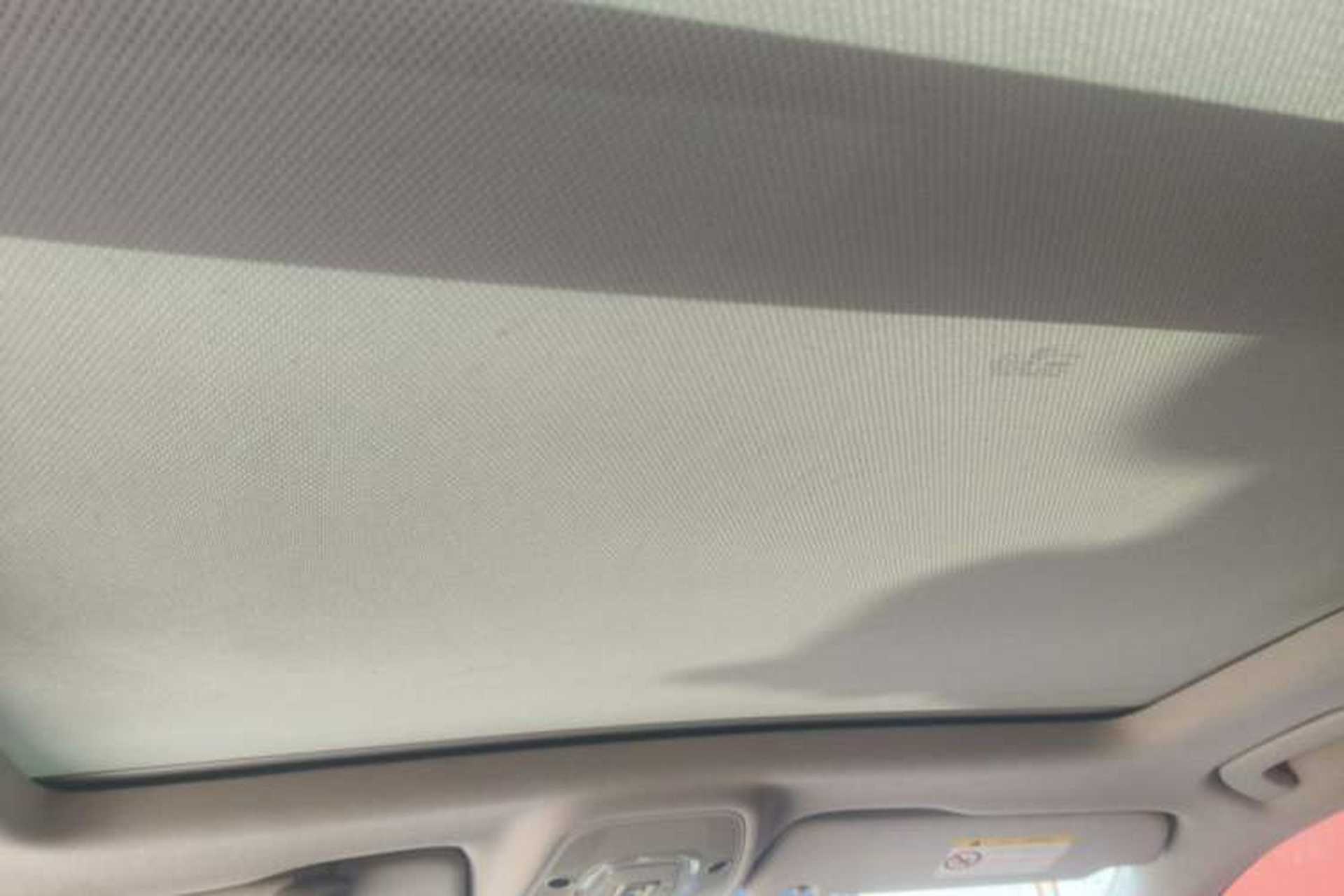 Used Audi Q7 2018 40 TFSI Comfort Model Headliner