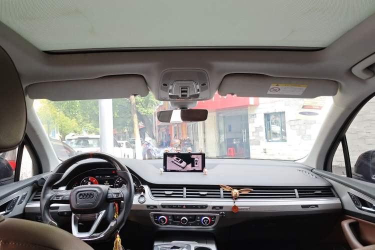 Used Audi Q7 2018 45 TFSI S line Sport Edition Headliner