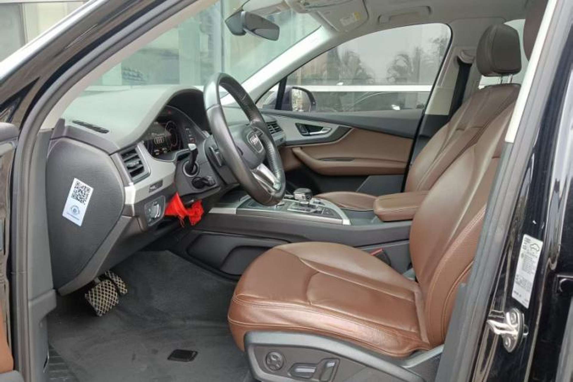 Used Audi Q7 2018 45 TFSI Technology Edition Interior 2