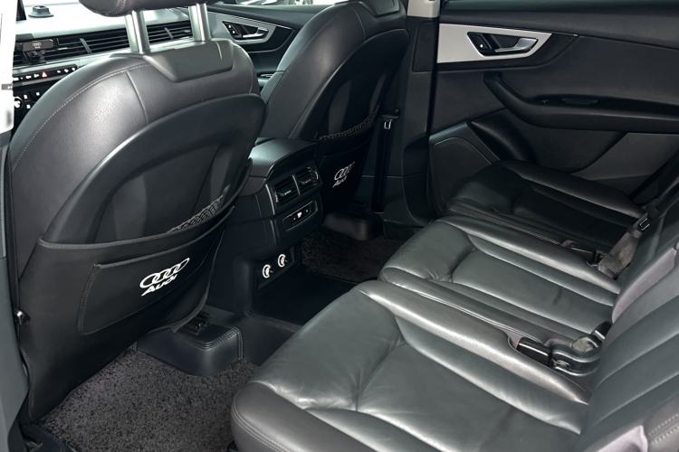 Used Audi Q7 2018 3.0T Prestige Middle East Version Interior 4