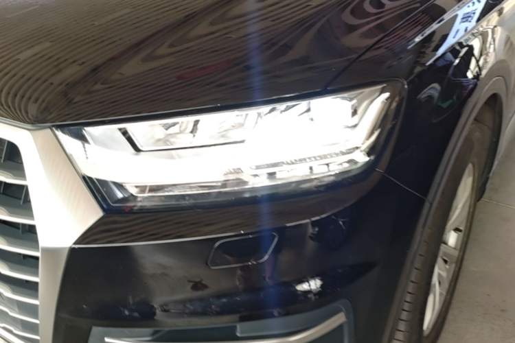 Used Audi Q7 2018 40 TFSI Comfort Model Left Front Headlight