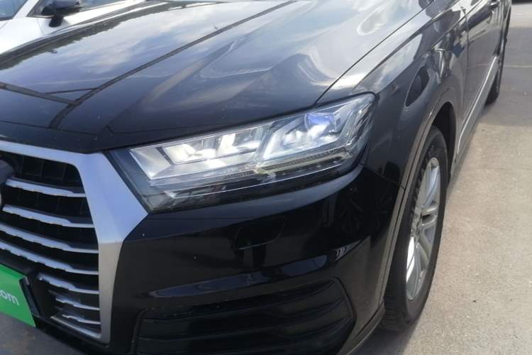 Used Audi Q7 2018 40 TFSI S line Sport Edition Left Front Headlight