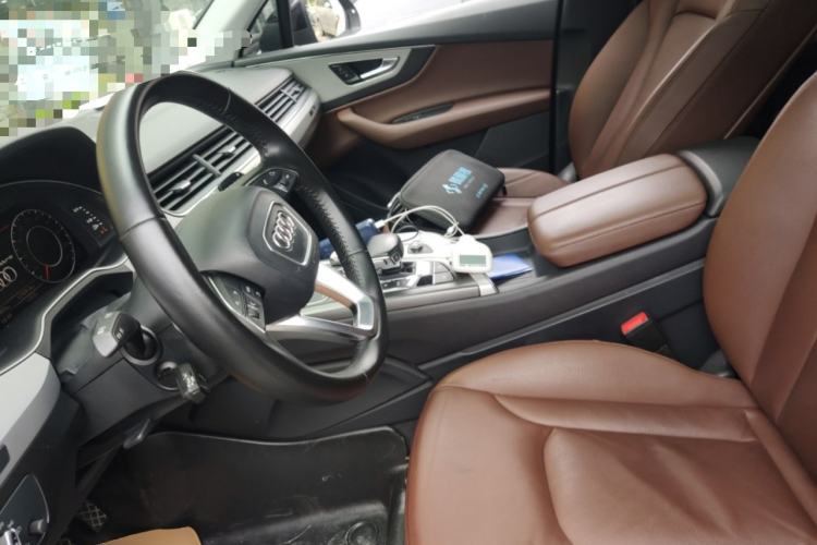 Used Audi Q7 2018 40 TFSI Comfort Model Left Front Seat