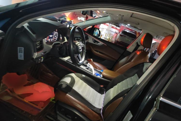 Used Audi Q7 2018 40 TFSI Comfort Model Left Front Seat