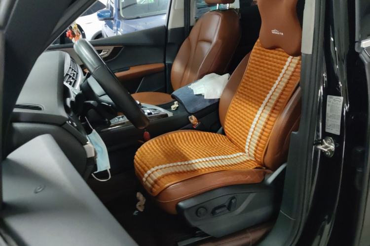 Used Audi Q7 2018 45 TFSI Technology Edition Left Front Seat