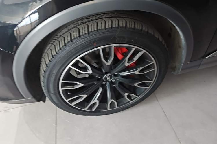 Used Audi Q7 2018 45 TFSI Technology Edition Left Front Wheel Hub