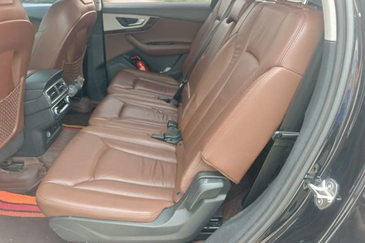 Used Audi Q7 2018 45 TFSI S line Sport Edition Left Rear Seat
