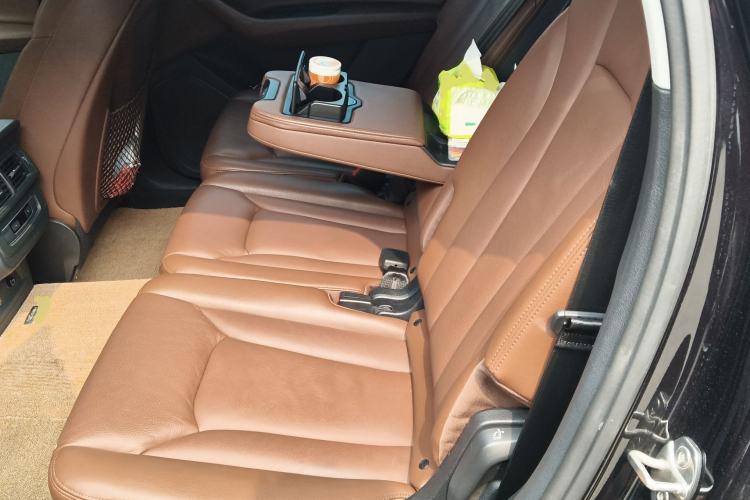 Used Audi Q7 2018 45 TFSI Technology Edition Left Rear Seat