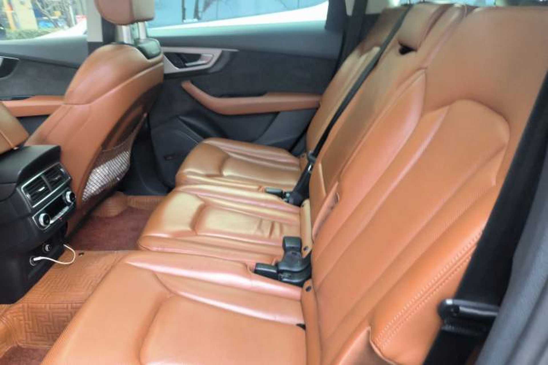 Used Audi Q7 2018 45 TFSI Technology Edition Left Rear Seat