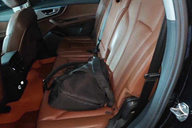 Used Audi Q7 2018 45 TFSI Technology Edition Left Rear Seat