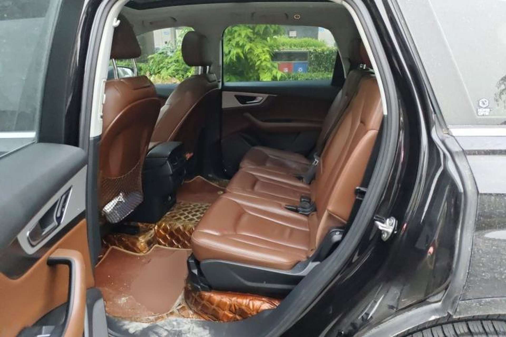 Used Audi Q7 2018 40 TFSI Comfort Model Left Rear Seat