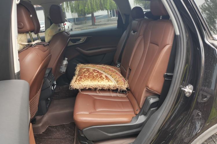 Used Audi Q7 2018 45 TFSI Technology Edition Left Rear Seat
