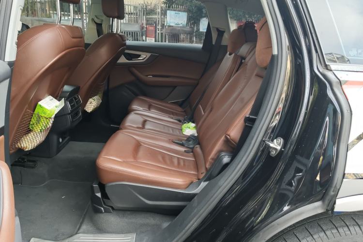 Used Audi Q7 2018 45 TFSI S line Sport Edition Left Rear Seat