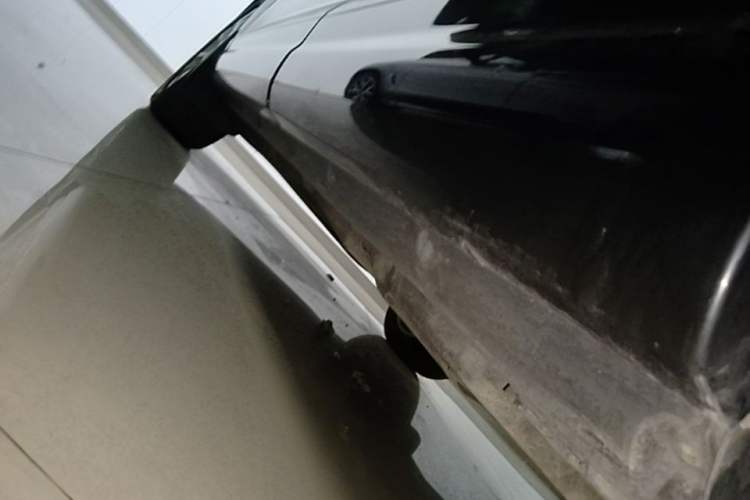 Used Audi Q7 2018 45 TFSI Technology Edition Left Side Sill