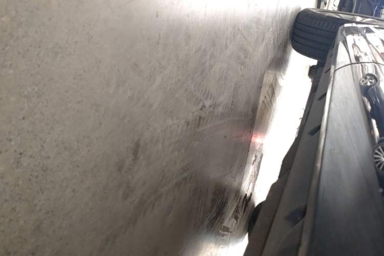Used Audi Q7 2018 40 TFSI Comfort Model Left Side Sill