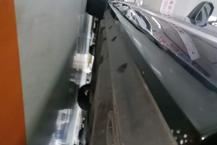 Used Audi Q7 2018 40 TFSI S line Sport Edition Left Side Sill