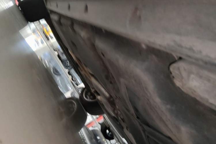 Used Audi Q7 2018 45 TFSI Technology Edition Left Side Sill