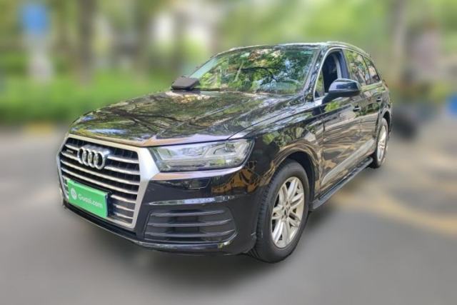 Used Audi Q7 2018 40 TFSI Comfort Model