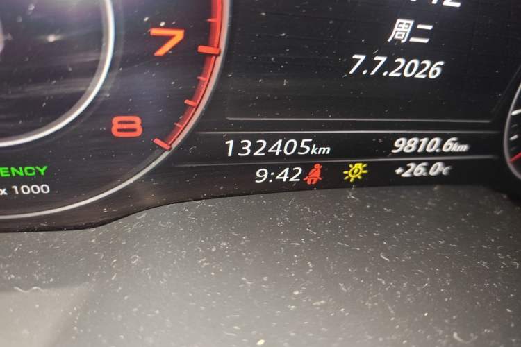 Used Audi Q7 2018 45 TFSI S line Sport Edition Odometer Close Up