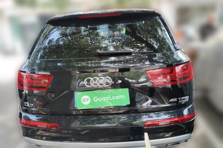 Used Audi Q7 2018 45 TFSI Technology Edition Rear