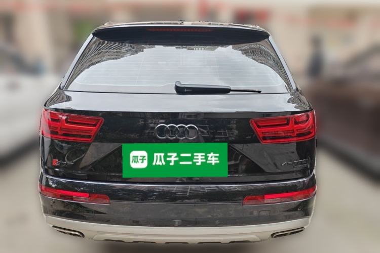 Used Audi Q7 2018 40 TFSI Comfort Model Rear