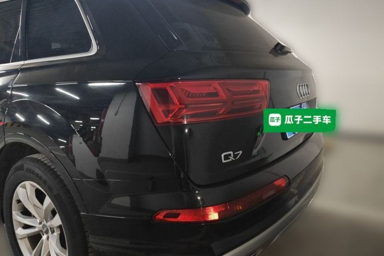 Used Audi Q7 2018 45 TFSI Technology Edition Rear