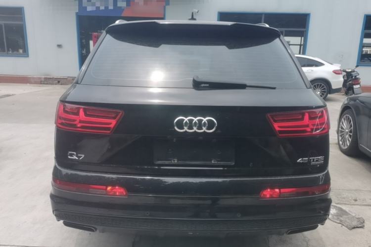 Used Audi Q7 2018 45 TFSI Technology Edition Rear