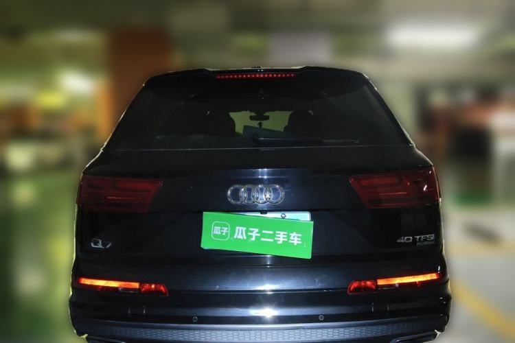 Used Audi Q7 2018 40 TFSI Comfort Model Rear