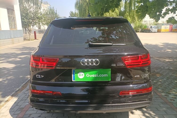 Used Audi Q7 2018 45 TFSI Technology Edition Rear