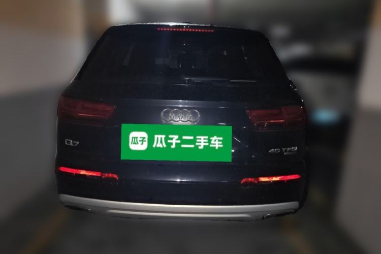 Used Audi Q7 2018 40 TFSI Comfort Model Rear
