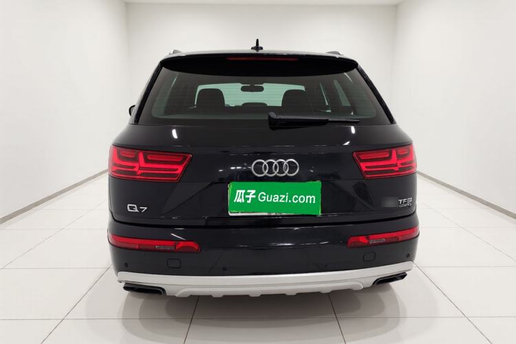 Used Audi Q7 2018 45 TFSI Technology Edition Rear