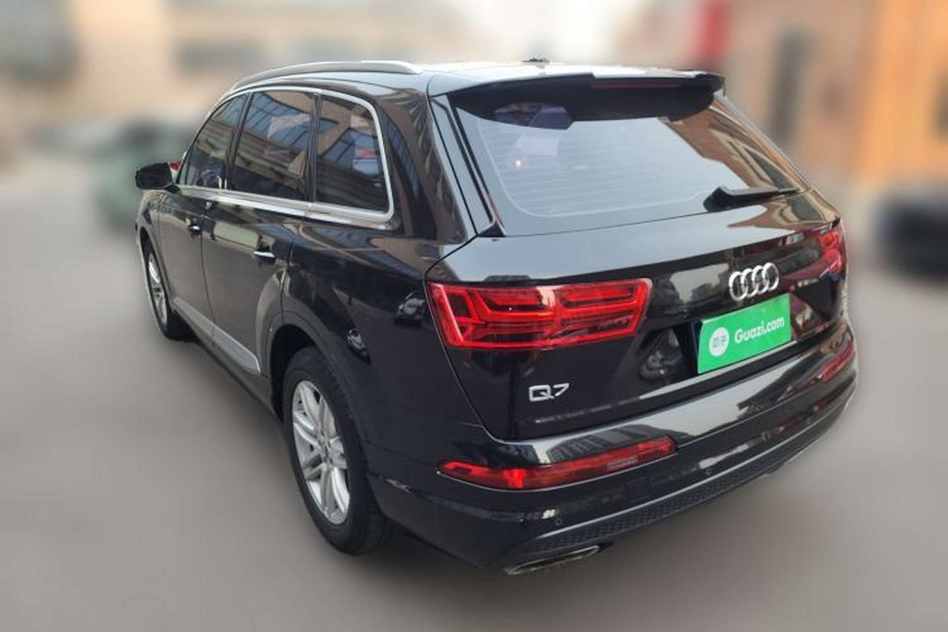 Used Audi Q7  Rear Left 45 Deg