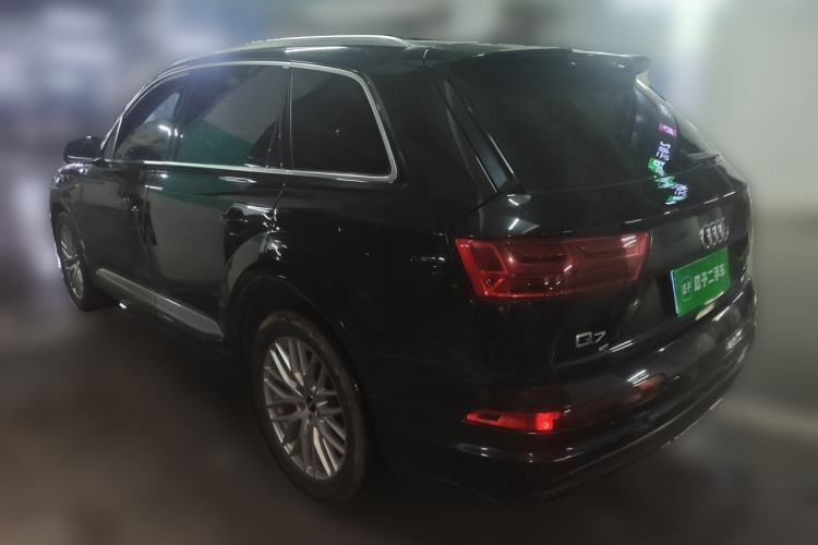 Used Audi Q7 2018 45 TFSI S line Sport Edition Rear Left 45 Deg